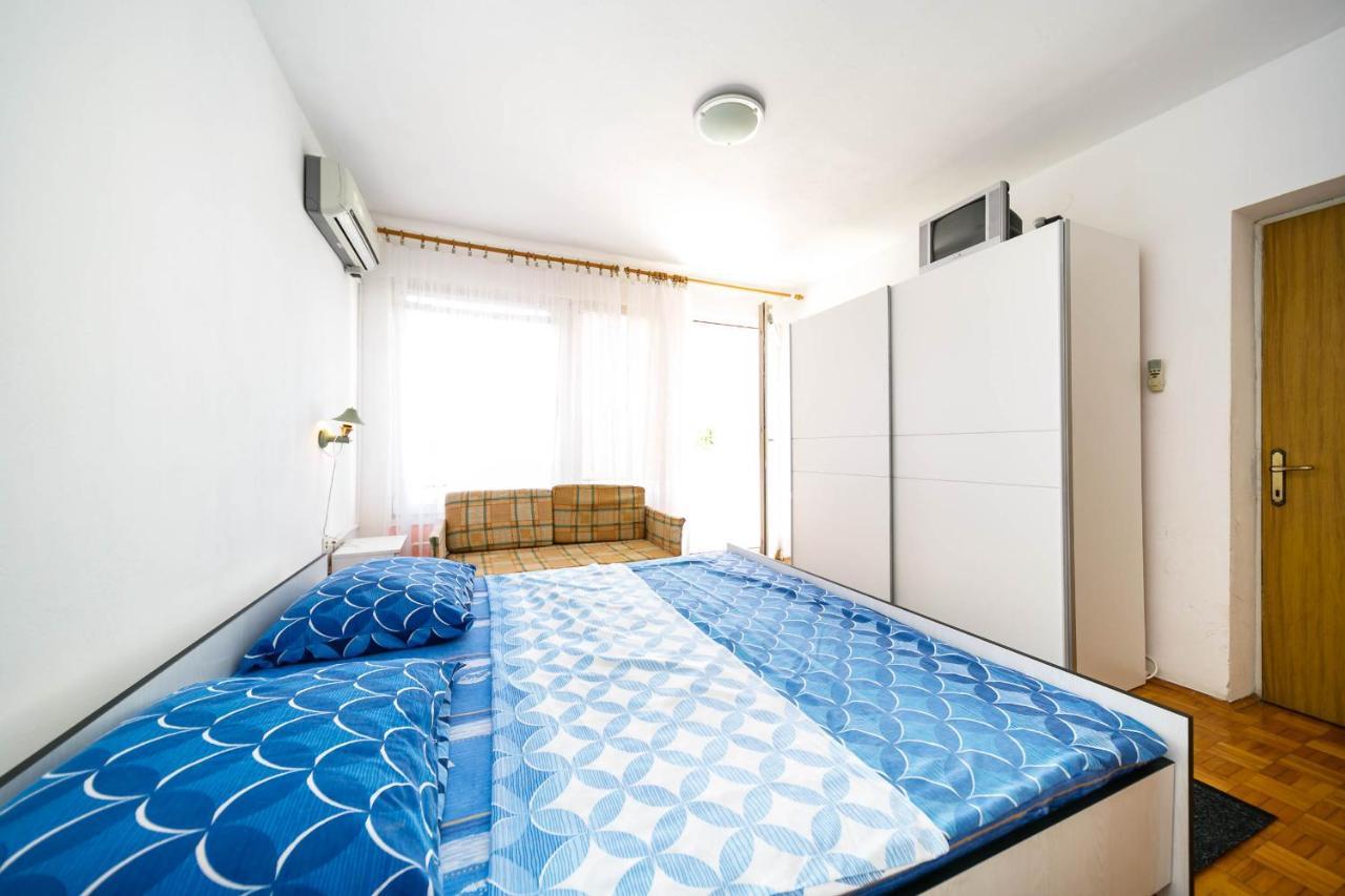 Guesthouse Ivkovic คิร์ก ภายนอก รูปภาพ