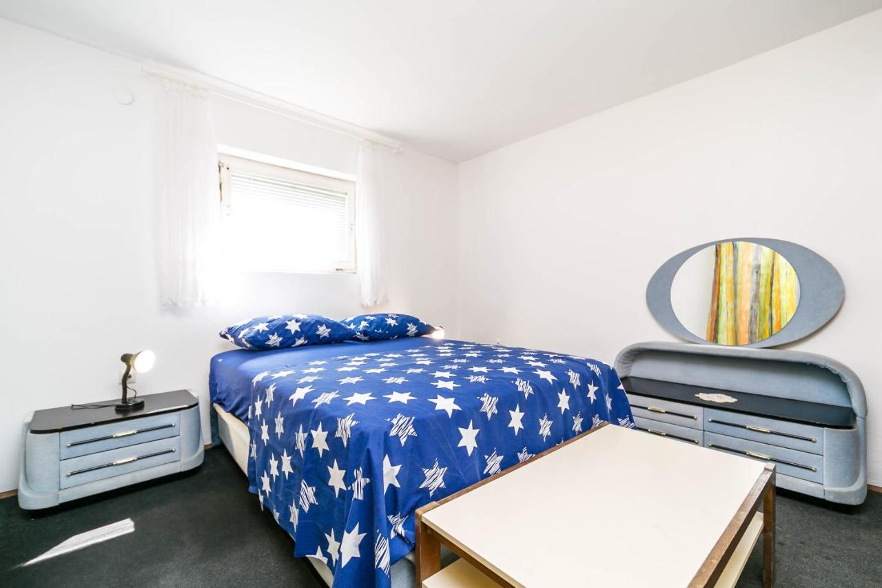 Guesthouse Ivkovic คิร์ก ภายนอก รูปภาพ